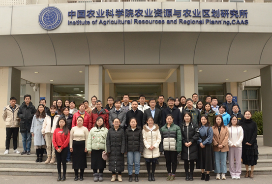 First postgraduate academic forum on microbial resource held at IARRP, CAAS